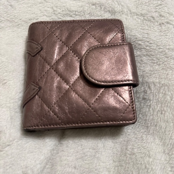 Chanel Wallet - Picture 2 of 11